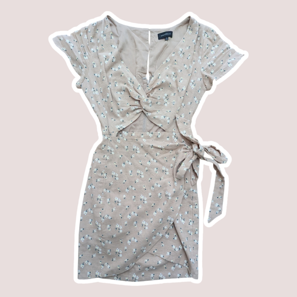Marjorelle Linen Blend in Tan Ditsy Floral size XS